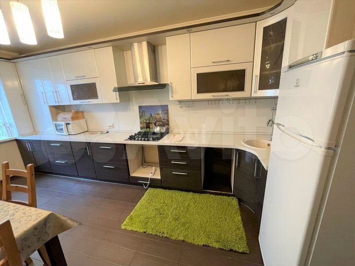 2-к. квартира, 61,3 м², 1/2 эт.