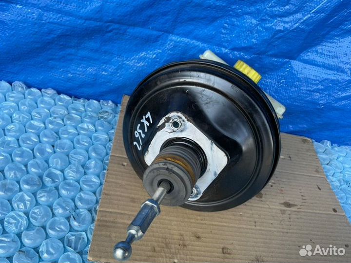 Главный тормозной цилиндр Audi S6 C6 BXA / 5.2L