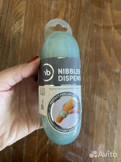 Бутылочка, ложка для кормления