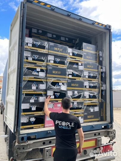 Диски Messer R17 7.5j Et+35 5*112