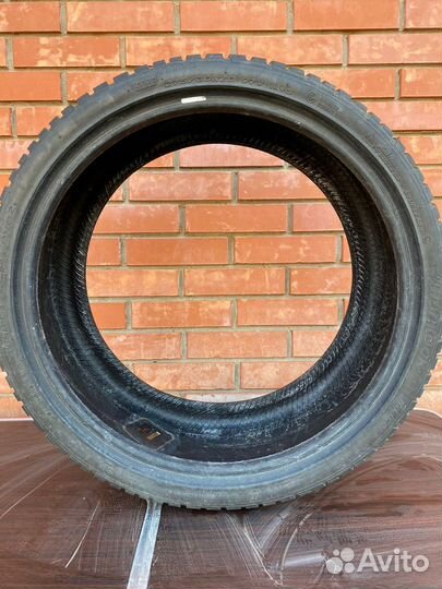 Hankook Winter I'Cept Evo2 W320 275/30 R20 97V