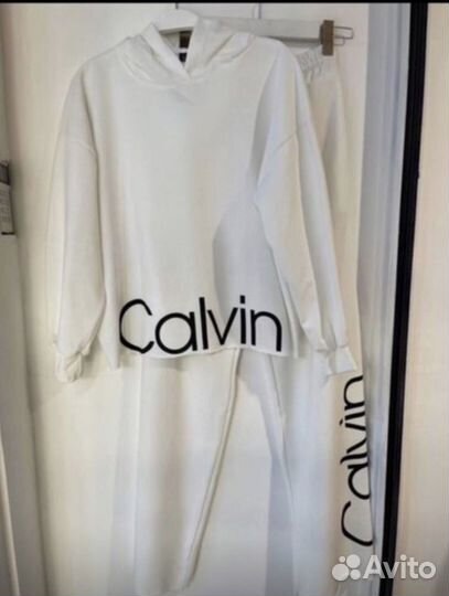 Спортивный костюм calvin klein кюлоты эксклюзив