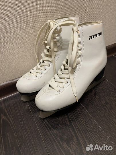 Коньки фигурные