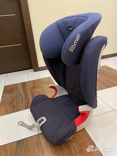 Автокресло ромер