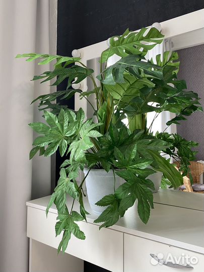 Искусственное растение цветок Шефлера