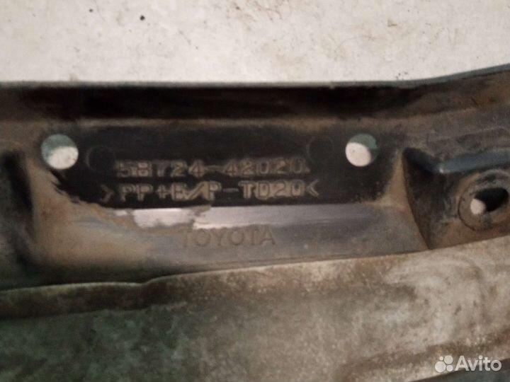 Накладка заднего бампера правая леваяToyota Rav 40