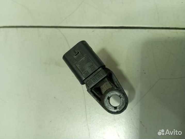 Датчик положения распредвала