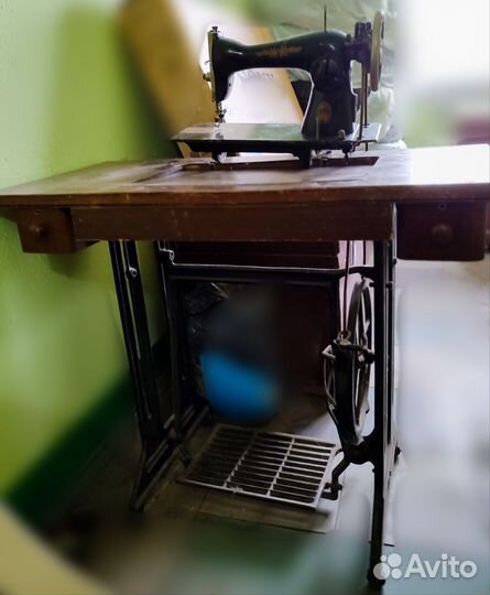 Швейная машина Подольск ножная