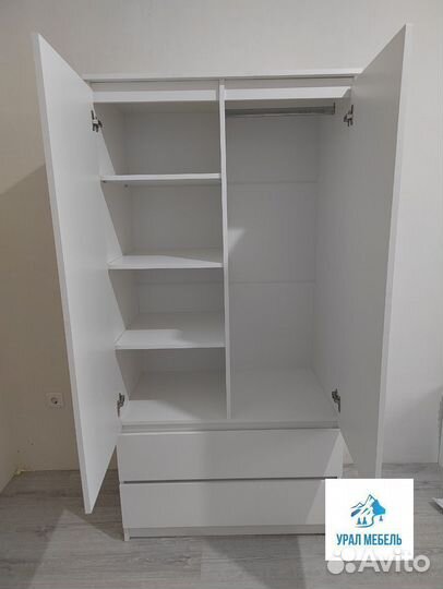 Шкаф распашной, Шкаф для одежды