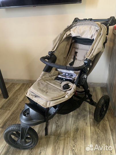 Прогулочная коляска baby jogger site elit
