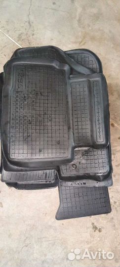 Автомобильные коврики