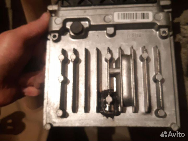 Блок управления двигателем