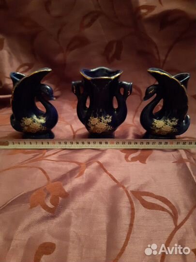 Набор вазочек