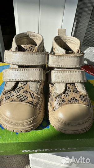 Ботиночки натуральные на девочку размер 21