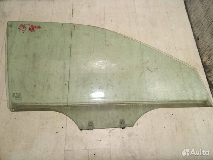 Стекло двери передней Hyundai-Kia Spectra (2рест)