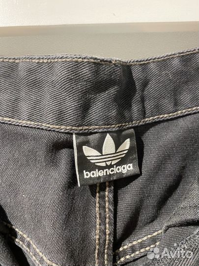 Шорты balenciaga distressed