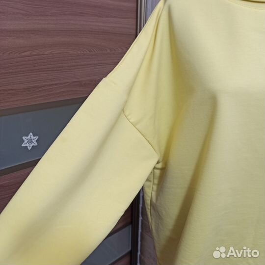 Джемпер свитшот Solo mlo 50р