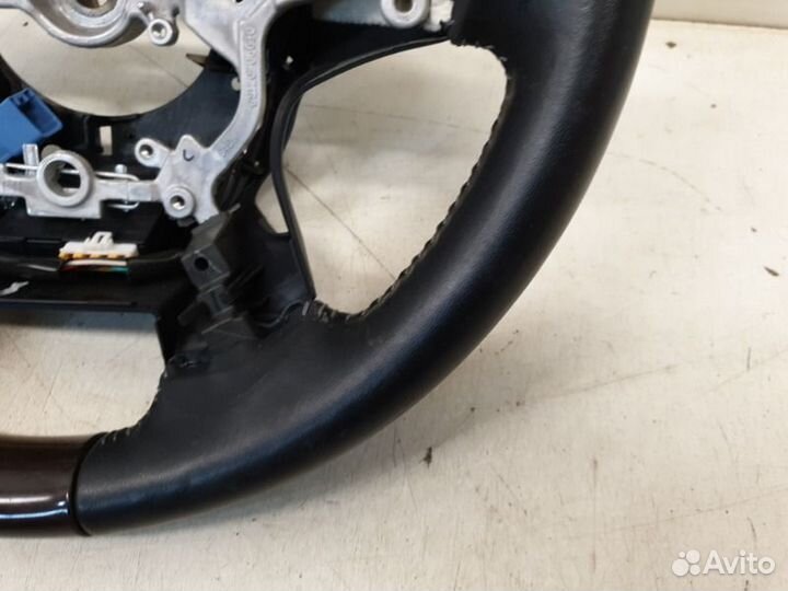 Руль Toyota Land Cruiser 200 2016