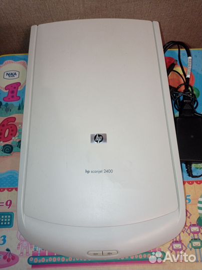 Сканер HP ScanJet 2400