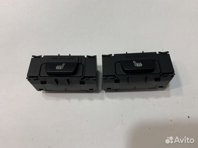 Кнопка подогрева заднего сиденья Bmw