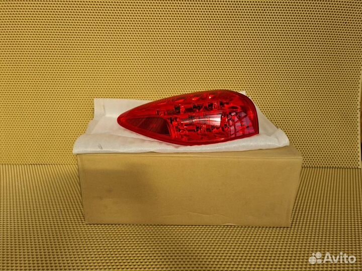 Фонарь в крыло задний левый Infiniti Ex25 Ex35