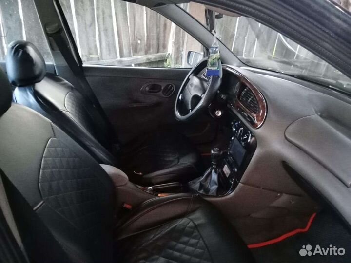 Ford Mondeo 1.8 МТ, 1997, 340 000 км