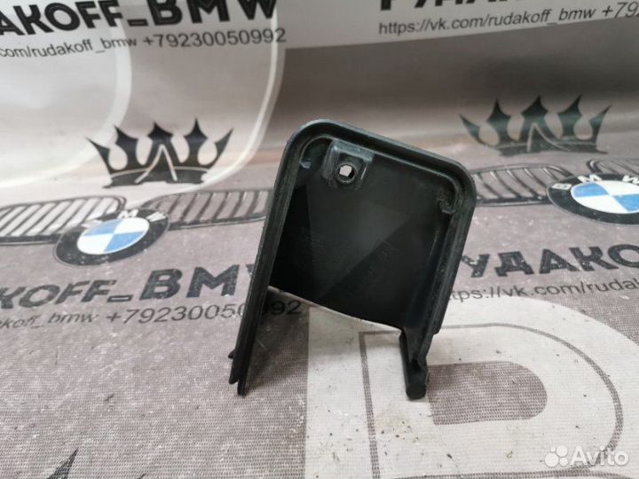 Накладка салонного фильтра левая Bmw X5 E53