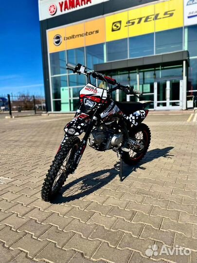 Питбайк Regulmoto seven medalist 19/16 140 кубов