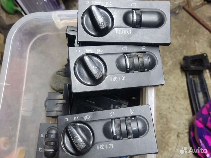 VW Блок света