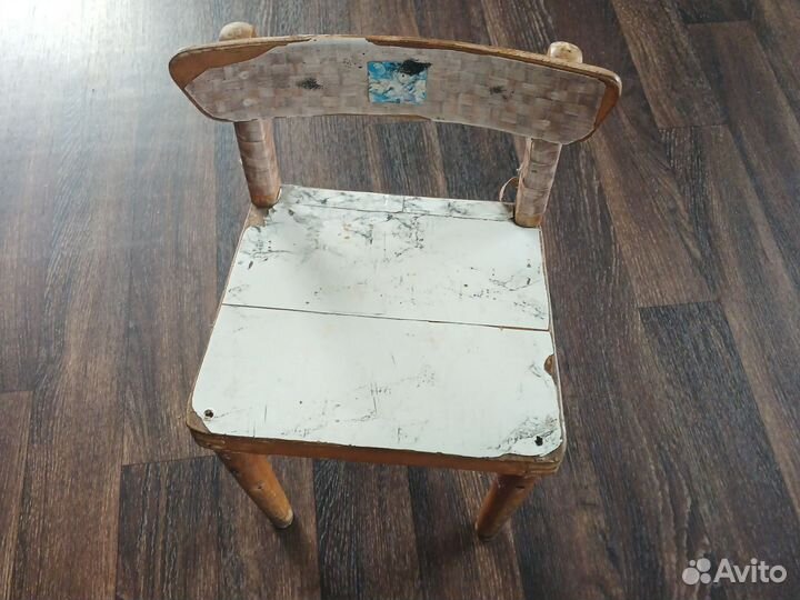 Отдам детский стульчик