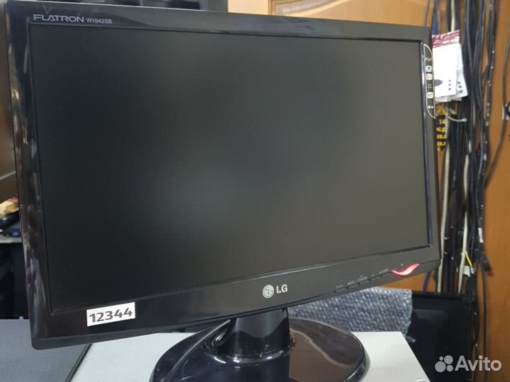 2 Монитора LG 19