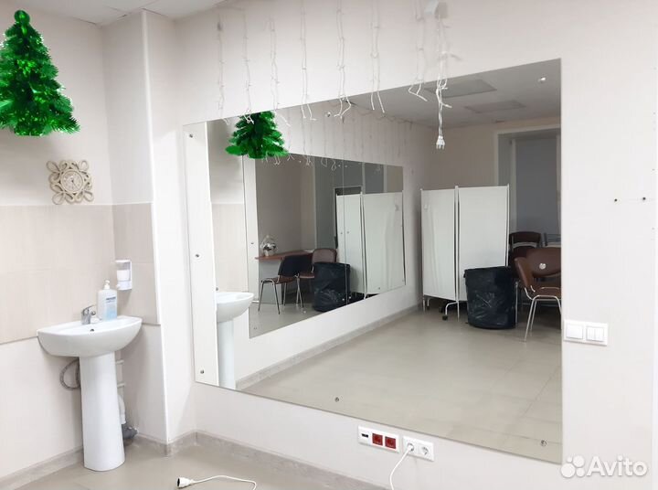 Зеркало в фитнесс-центр