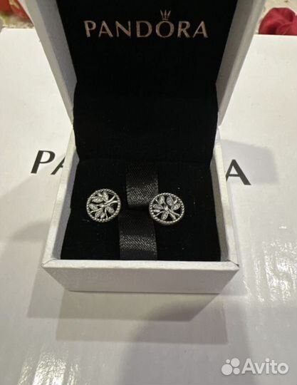 Серьги новые pandora