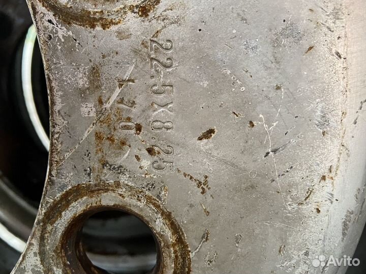 Японский колёсный диск 22.5 на 8. 25