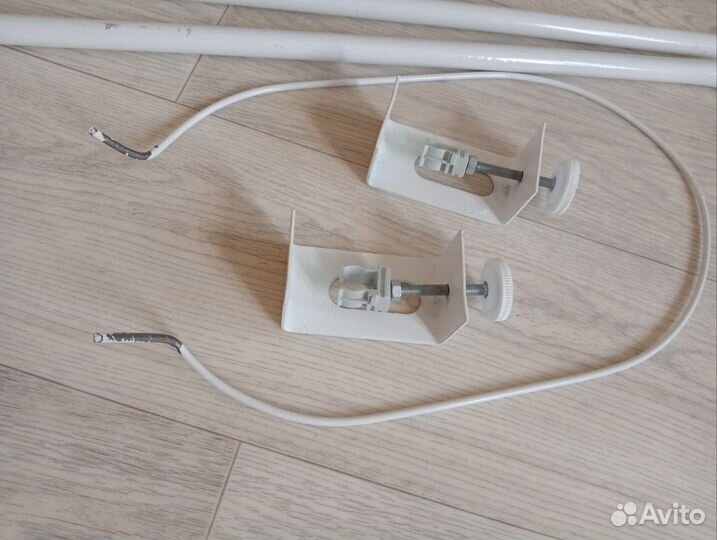 Держатель для балдахина в детскую кроватку