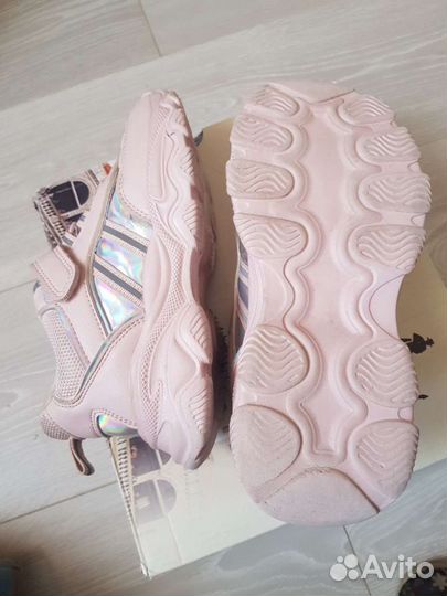 Кроссовки детские для девочек 31