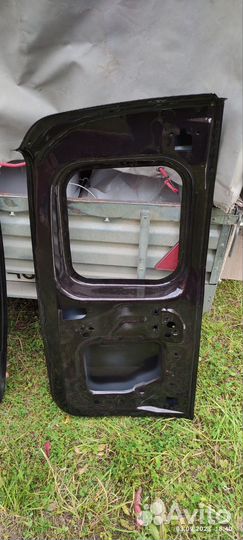 Двери багажника на LADA largus новые
