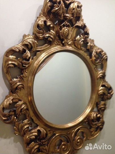 Зеркало в деревянной оправе (Италия)