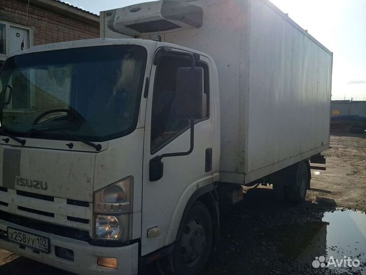 Isuzu NPR75L-M, 2012