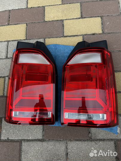 Задние фонари Volkswagen Caravelle