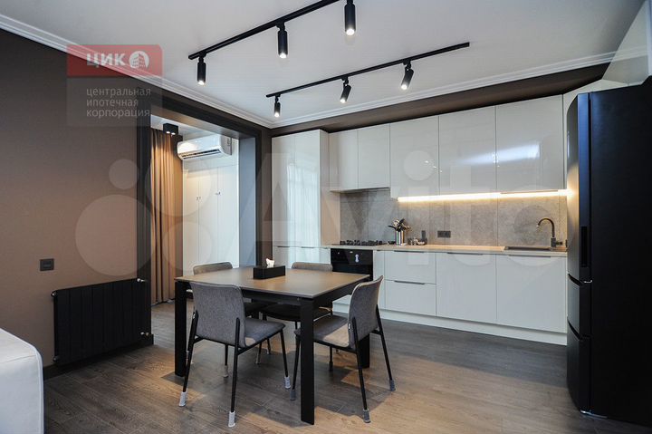 2-к. квартира, 68,1 м², 13/17 эт.