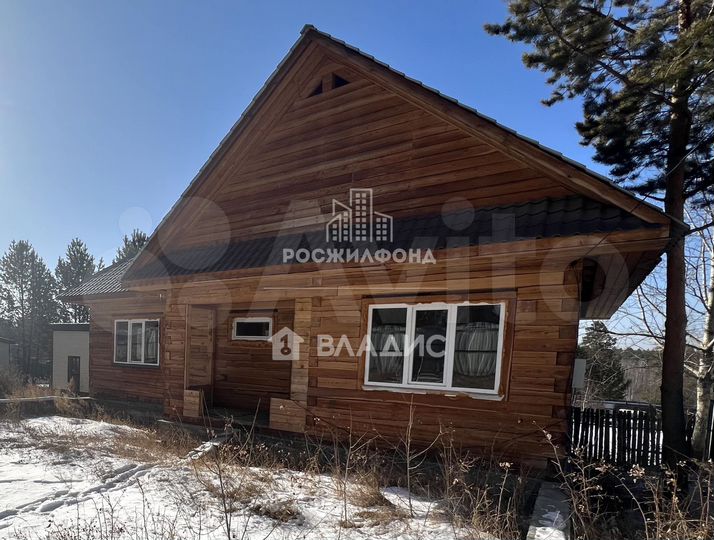 Дом 198 м² на участке 10,6 сот.