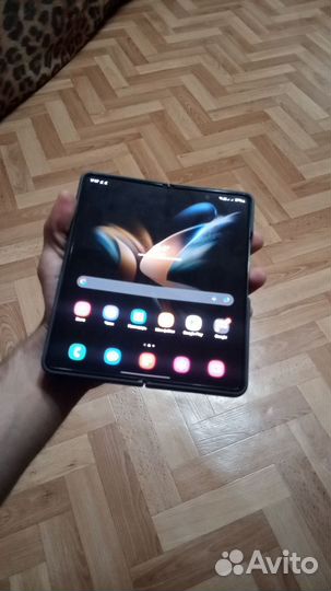 Samsung Galaxy Z Fold4, 12/256 ГБ