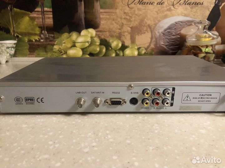 T V тюнер для телевизора Supermax DV3