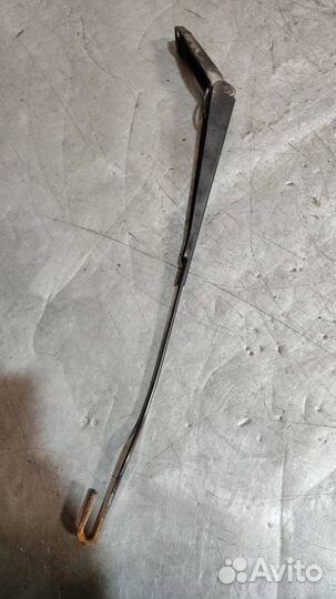 Поводок стеклоочистителя левый Ford Mondeo 3 рест