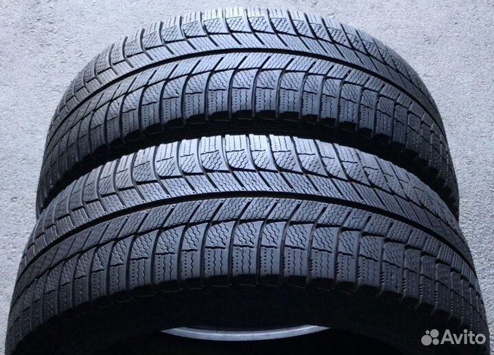 Michelin X-Ice XI3 235/45 R18