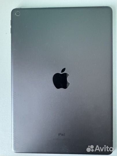 Продам iPad 8-го поколения