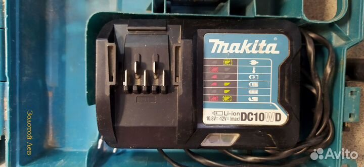 Шуруповёрт makita DF333D