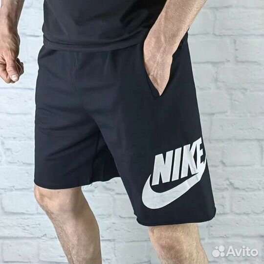 Шорты Nike