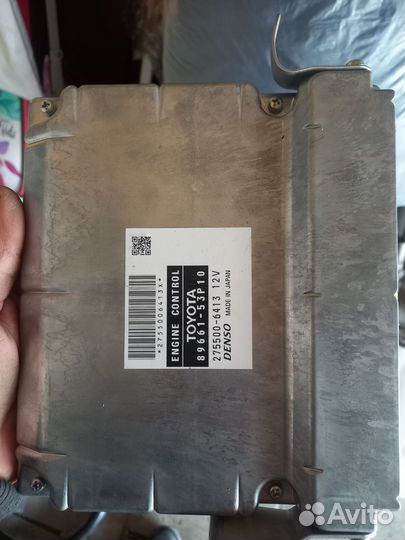 Блок управления двс 89661-53P10 Lexus is250 Gse30